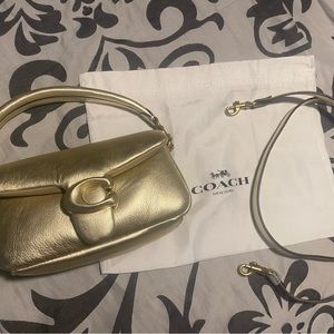 Coach pillow tabby purse size small in gold💛